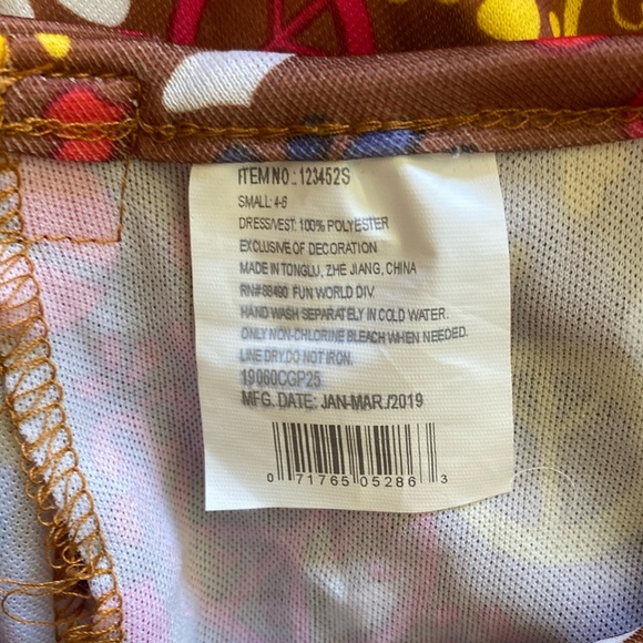 THE GROOVY 60'S PEACE AND LOVE ❤️ HIPPIE 2PC COSTUME SIZE SMALL (4-6) 🌟EUC🌟 - Picture 13 of 16